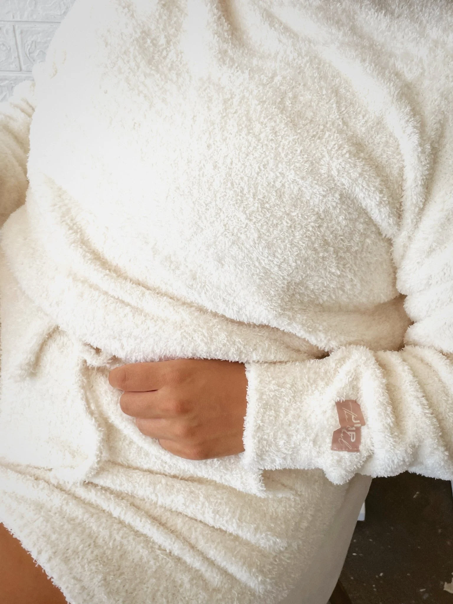 Unwind Pullover Ivory - Image 3